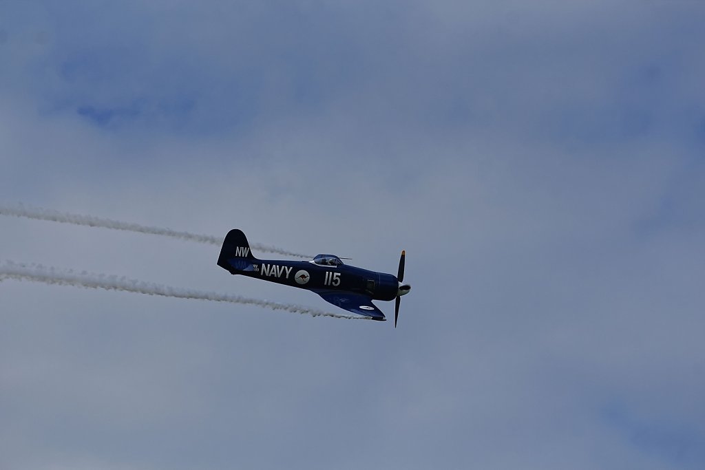 Hawker-Sea-Fury-b.jpg