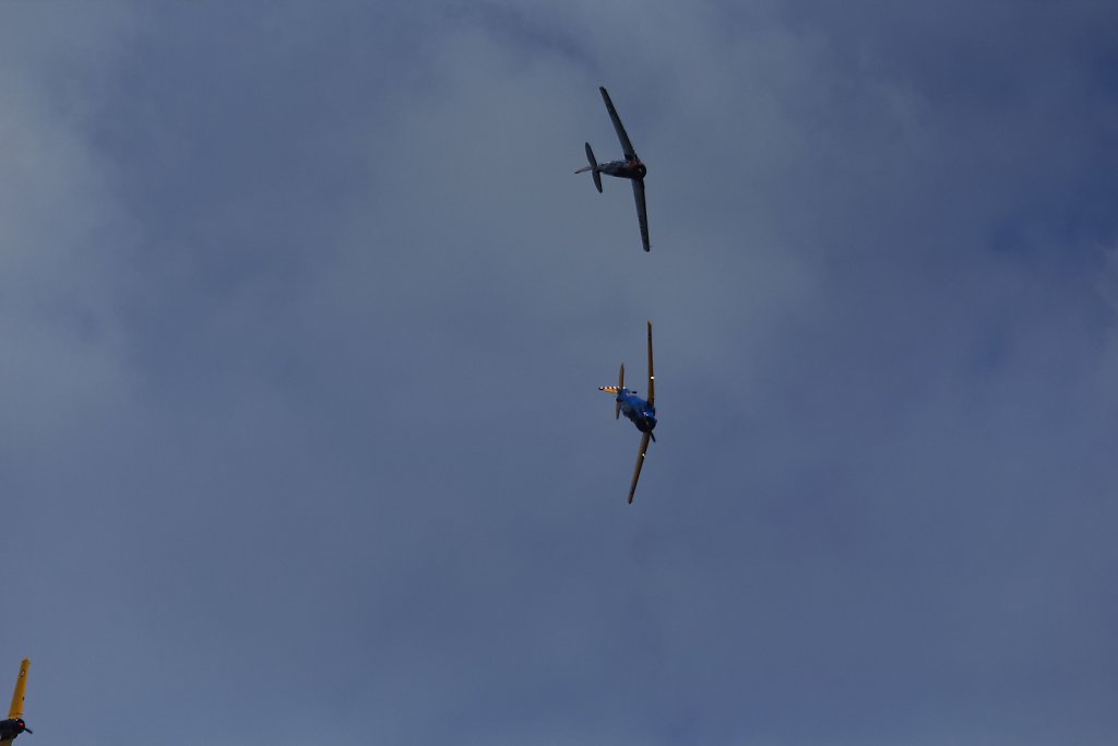 North-American-T6-Texan-e.jpg