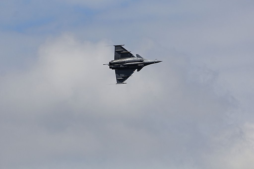 Rafale-F12-b.jpg
